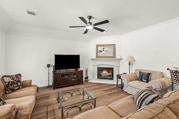 $539,900 | 205 Crepe Myrtle Lane, Murphy, TX 75094