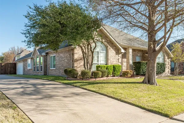 $539,900 | 205 Crepe Myrtle Lane, Murphy, TX 75094