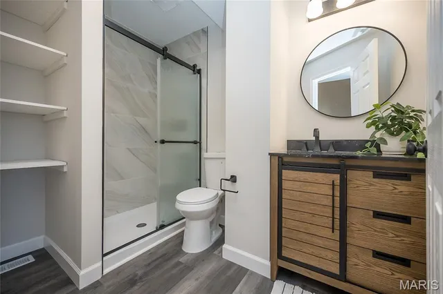 $719,000 | 15693 Dresden Lake Court, Chesterfield, MO 63017