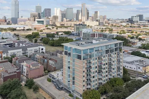 $350,000 | 1001 Belleview Street, Unit 303, Dallas, TX 75215