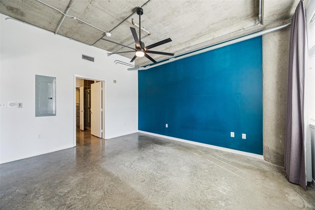 1001 Belleview Street, Unit 303 Dallas, TX 75215 - Photo 13 of 21