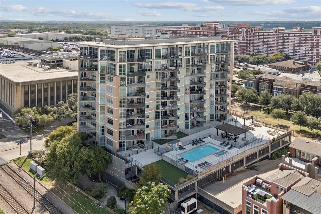 1001 Belleview Street, Unit 303 Dallas, TX 75215 - Photo 18 of 21