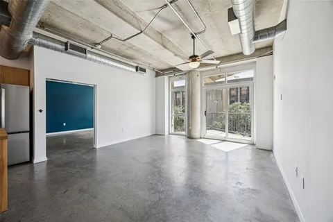 $350,000 | 1001 Belleview Street, Unit 303, Dallas, TX 75215