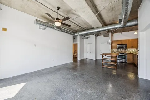 $350,000 | 1001 Belleview Street, Unit 303, Dallas, TX 75215