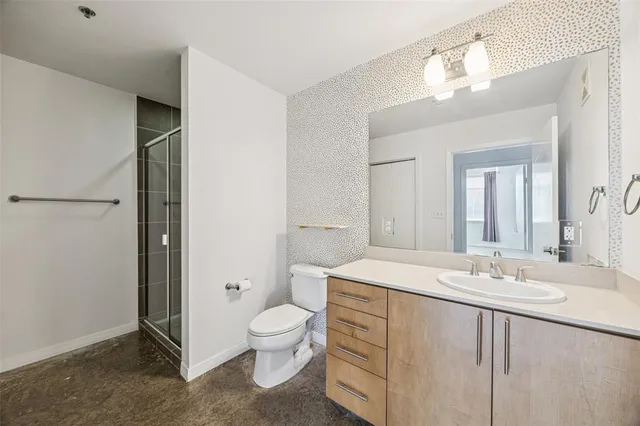 $350,000 | 1001 Belleview Street, Unit 303, Dallas, TX 75215