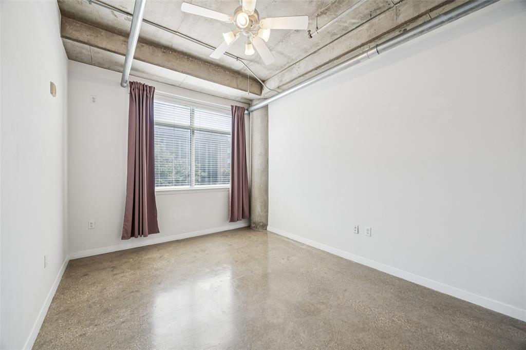 1001 Belleview Street, Unit 303 Dallas, TX 75215 - Photo 10 of 21