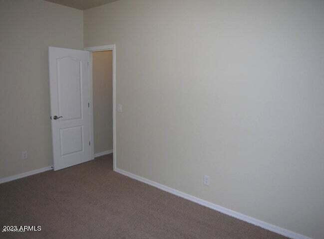 609 East Pearce Road Phoenix, AZ 85042 - Photo 9 of 33 Photo #8