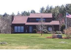 331 Black Hall Road Epsom, NH 03234 - Photo 3 of 5