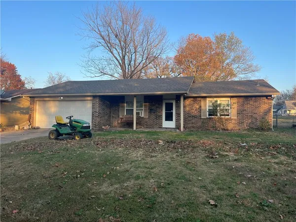 518 South 6th Street, Independence, KS 67301