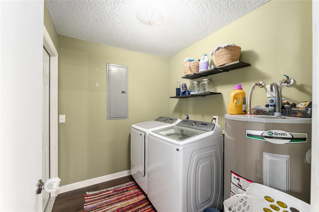 8306 Southwest 100th Lane Road Ocala, FL 34481 - Photo 16 of 67