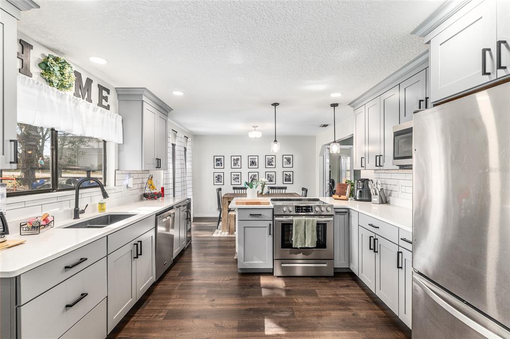 8306 Southwest 100th Lane Road Ocala, FL 34481 - Photo 37 of 67