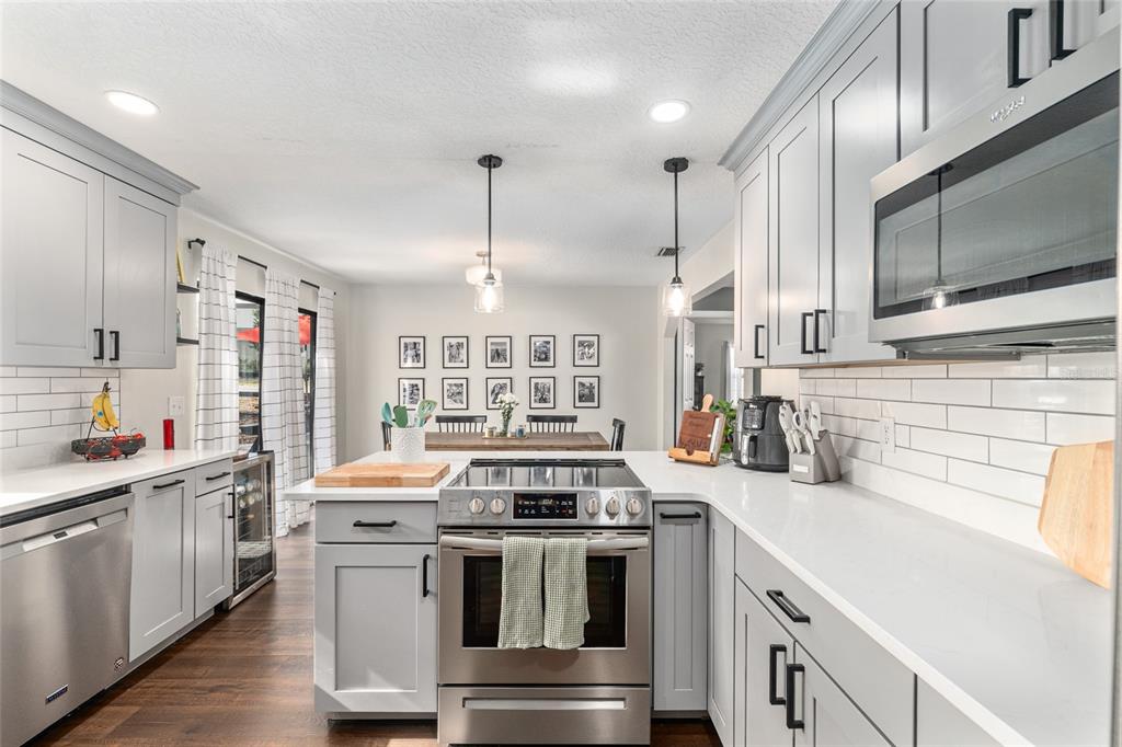 8306 Southwest 100th Lane Road Ocala, FL 34481 - Photo 5 of 67