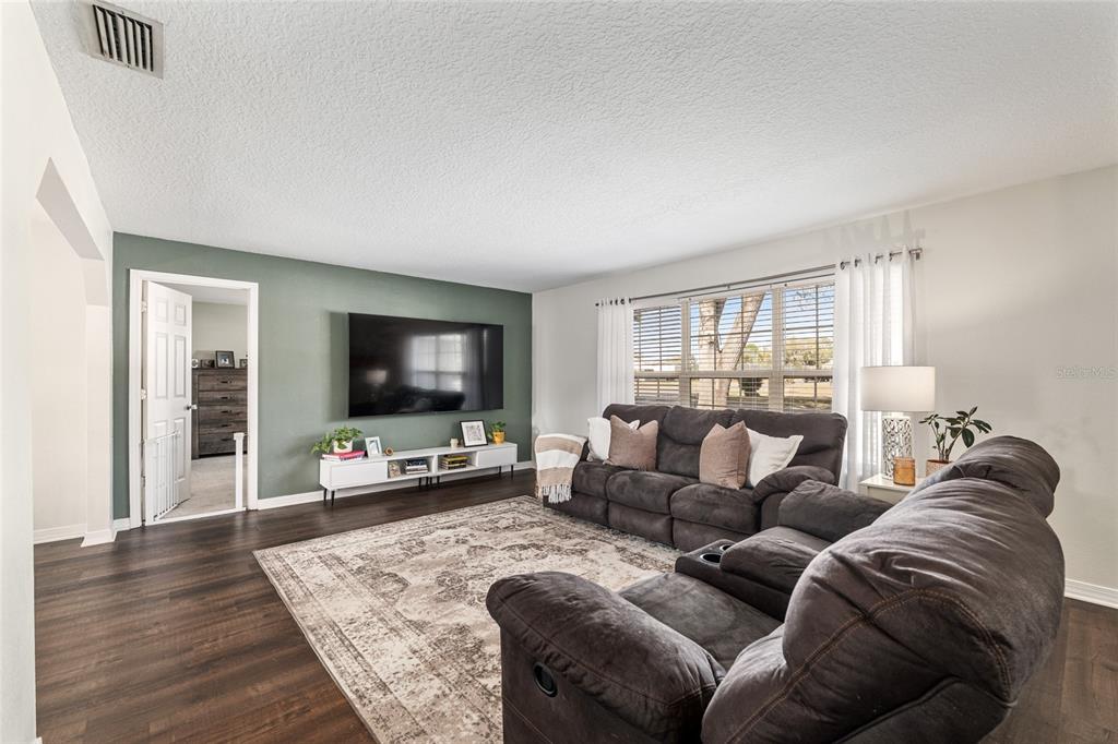 8306 Southwest 100th Lane Road Ocala, FL 34481 - Photo 7 of 67