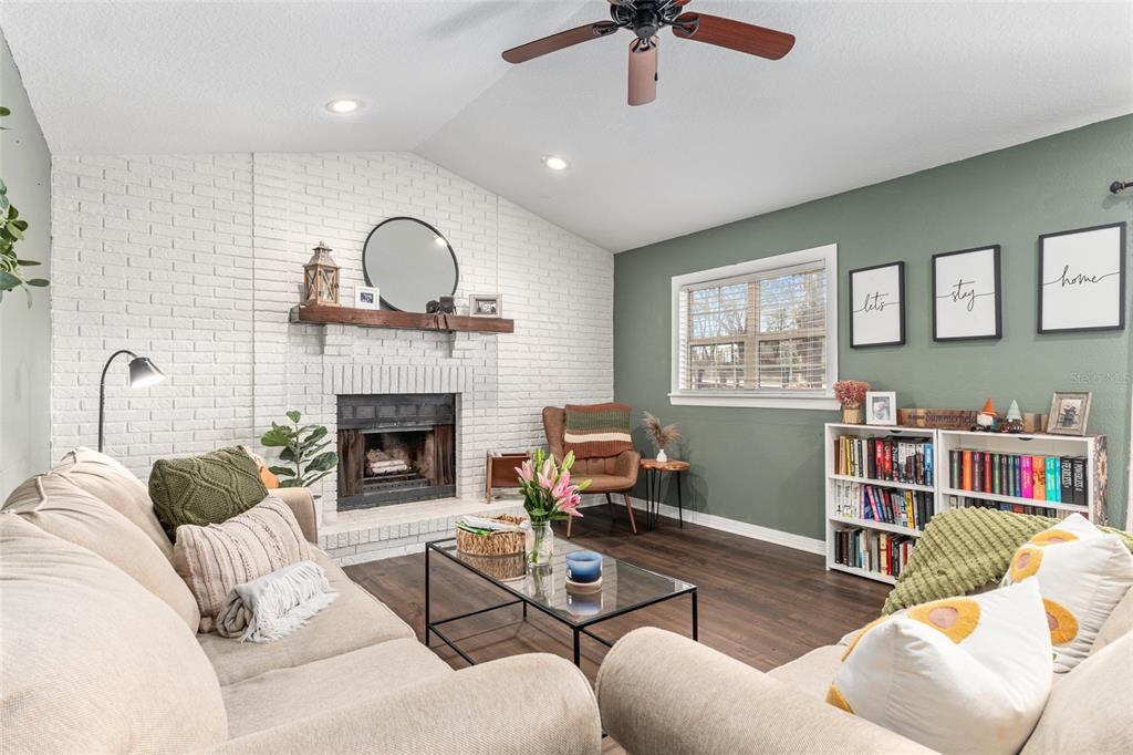 8306 Southwest 100th Lane Road Ocala, FL 34481 - Photo 8 of 67