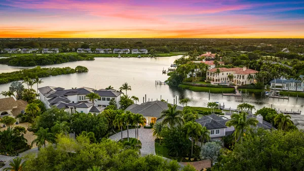 $9,750,000 | 121 Commodore Drive, Jupiter, FL 33477
