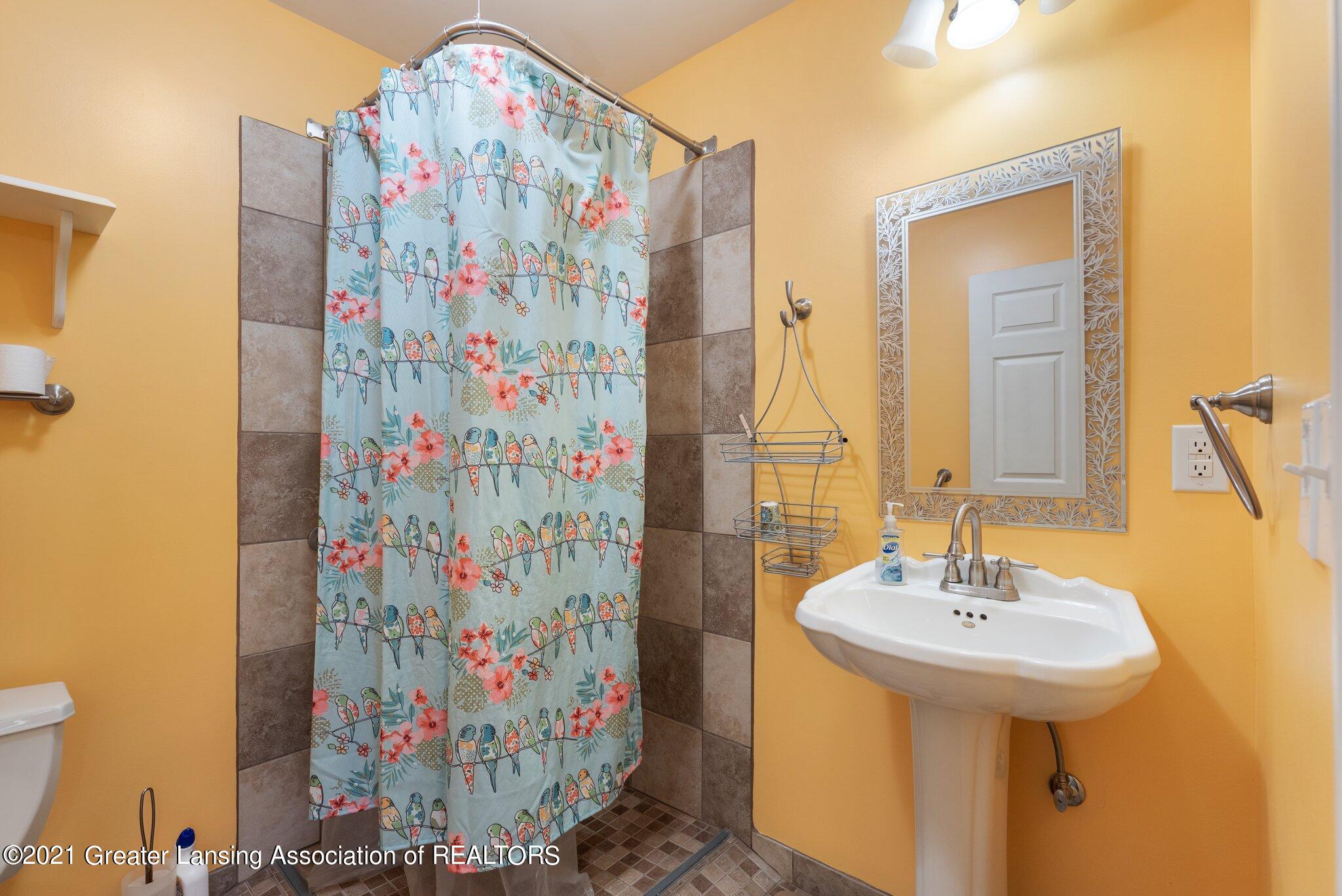 629 Meachem Road Battle Creek, MI 49017 - Photo 44 of 58 44-web-or-mls-1P6A9746