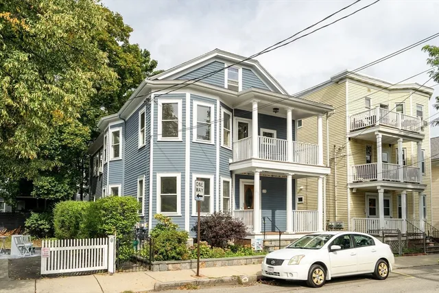 $2,650,000 | 127-129 Auburn Street, Cambridge, MA 02139