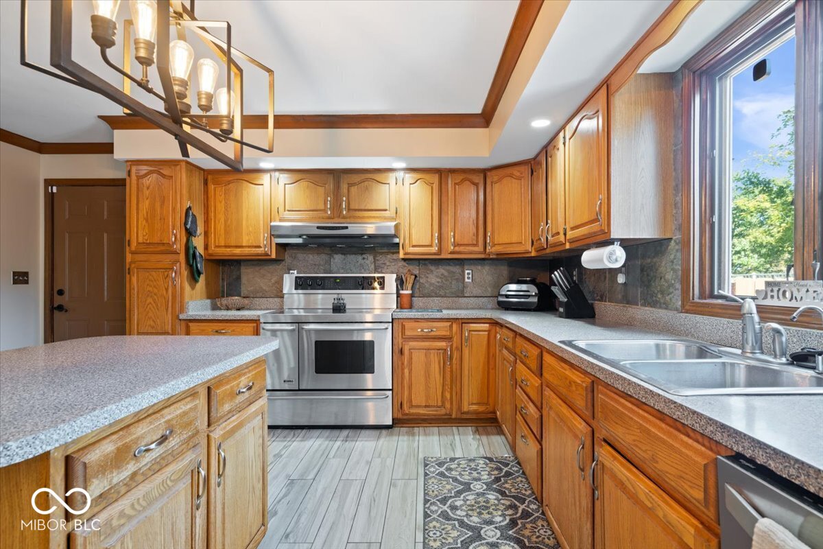 2971 North Buck Creek Road Greenfield, IN 46140 - Photo 10 of 46