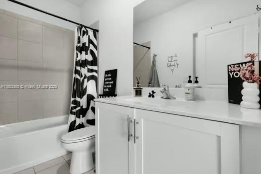 11852 Southwest 245 Terrace Homestead, FL 33032 - Photo 19 of 31 a bathroom with a sink a toilet and a mirror