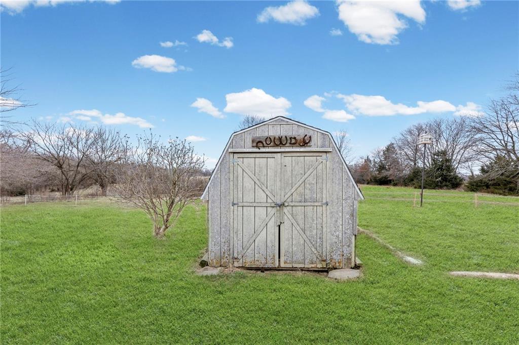 314 Northeast 550th Road Warrensburg, MO 64093 - Photo 31 of 60