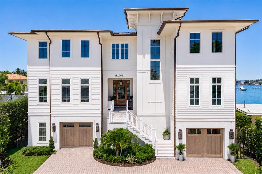 16 Sandpiper Road Tampa, FL 33609 - Photo 1 of 65