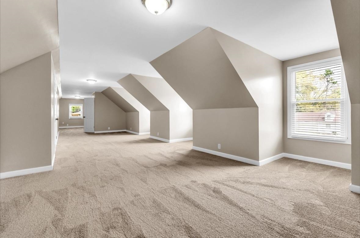 1649 Babs Road Memphis, TN 38116 - Photo 14 of 20 a view of an empty room with a window