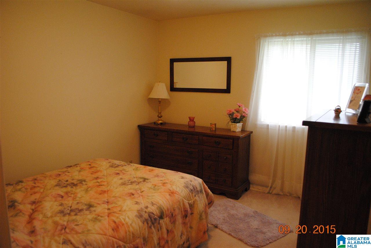 1112 Bowman Road Birmingham, AL 35235 - Photo 9 of 17