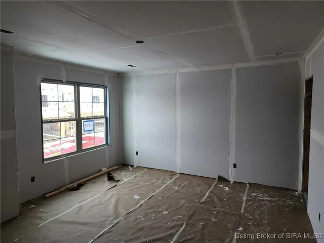 $309,900 | 5203 North Hampton Court, Unit LOT #1513, Charlestown, IN 47111