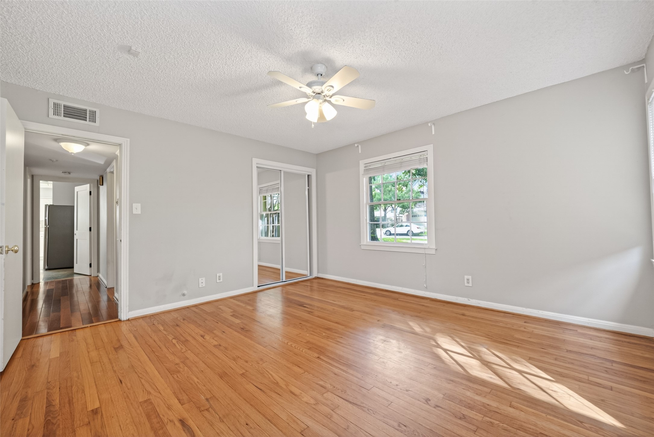 3731 Drake Street Houston, TX 77005 - Photo 25 of 36