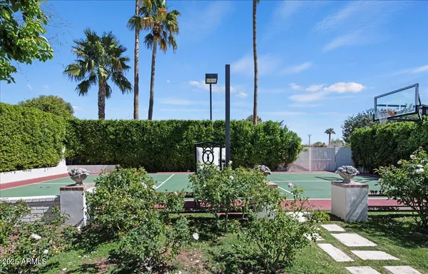 $9,245,000 | 5446 East Exeter Boulevard, Phoenix, AZ 85018