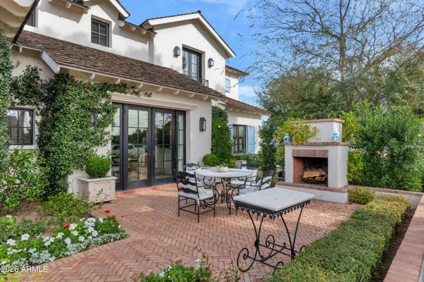 $9,245,000 | 5446 East Exeter Boulevard, Phoenix, AZ 85018
