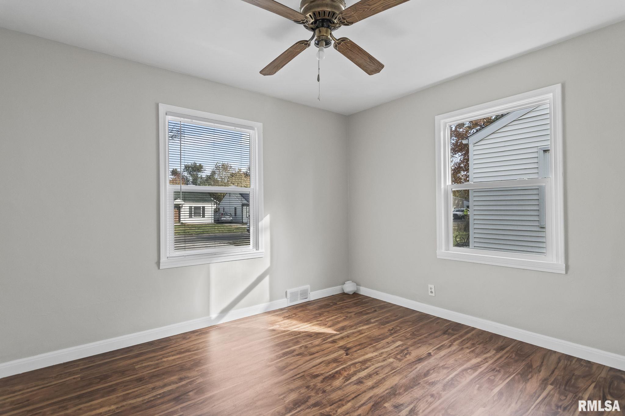 2322 Grandview Avenue Springfield, IL 62702 - Photo 14 of 24