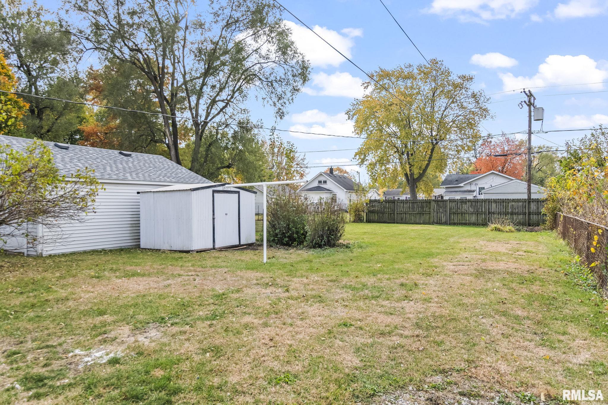 2322 Grandview Avenue Springfield, IL 62702 - Photo 23 of 24