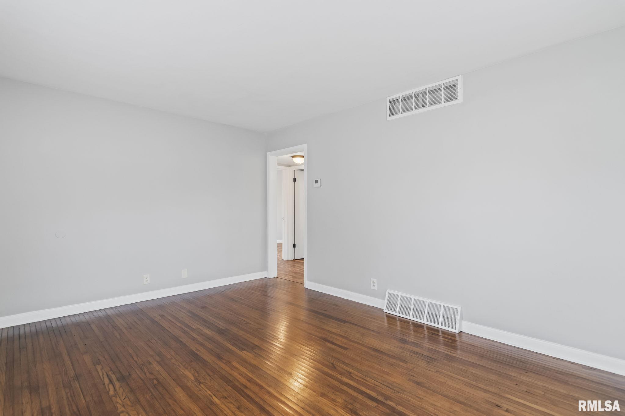 2322 Grandview Avenue Springfield, IL 62702 - Photo 6 of 24