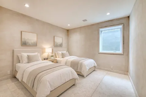 $3,795,000 | 6 Joseph Francis Boulevard, Sag Harbor, NY 11963