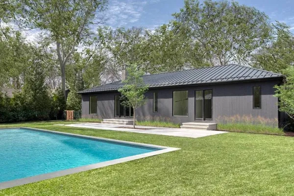$3,795,000 | 6 Joseph Francis Boulevard, Sag Harbor, NY 11963