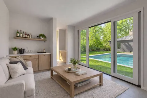 $3,795,000 | 6 Joseph Francis Boulevard, Sag Harbor, NY 11963