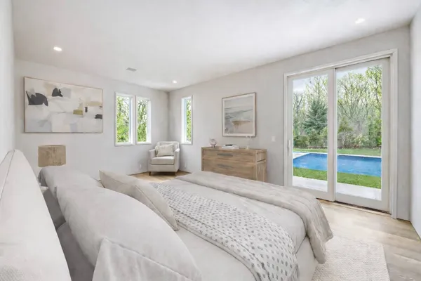 $3,795,000 | 6 Joseph Francis Boulevard, Sag Harbor, NY 11963