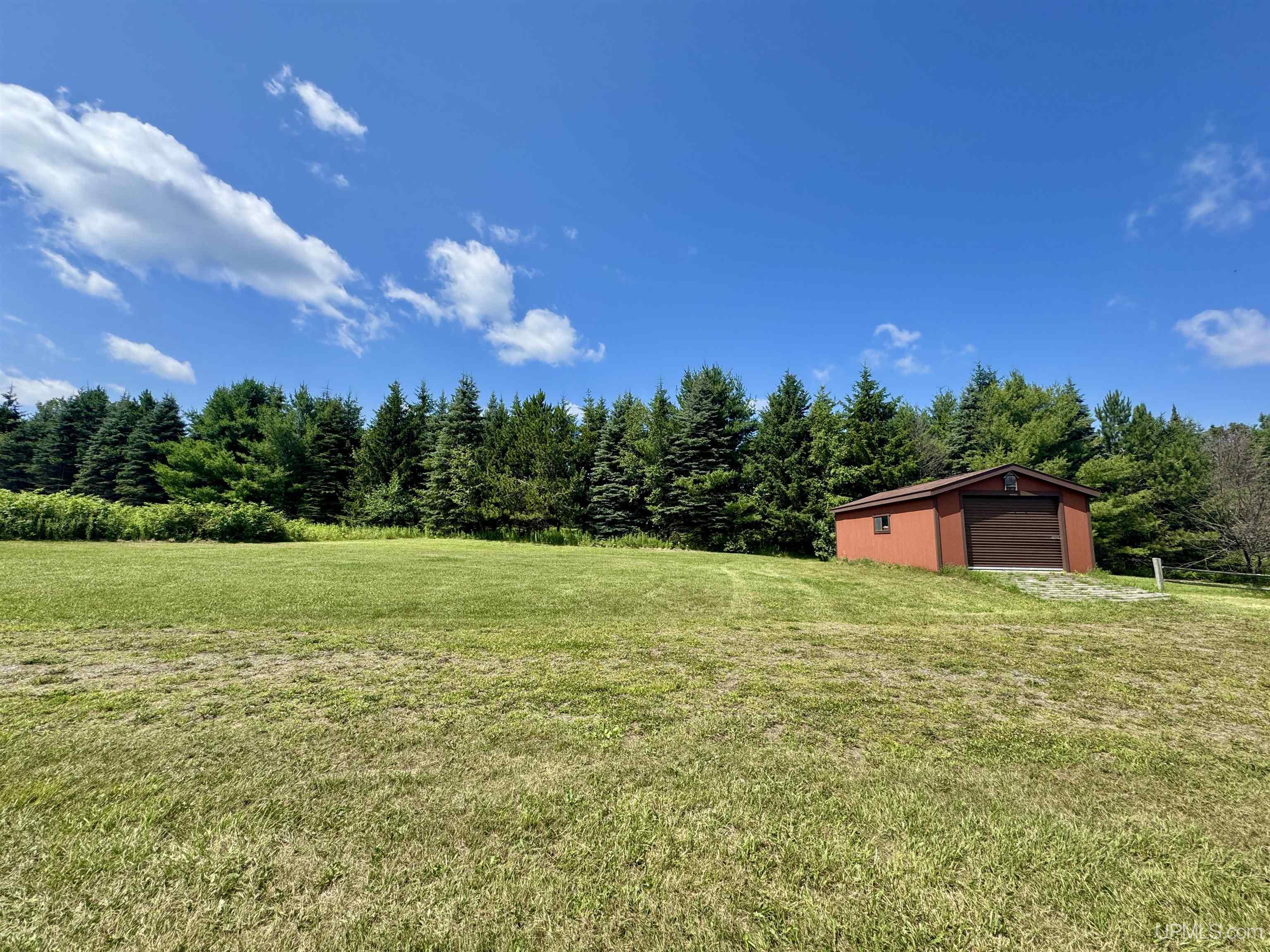 289 Wright Road Crystal Falls, MI 49920 - Photo 3 of 57 Gallery Image 3