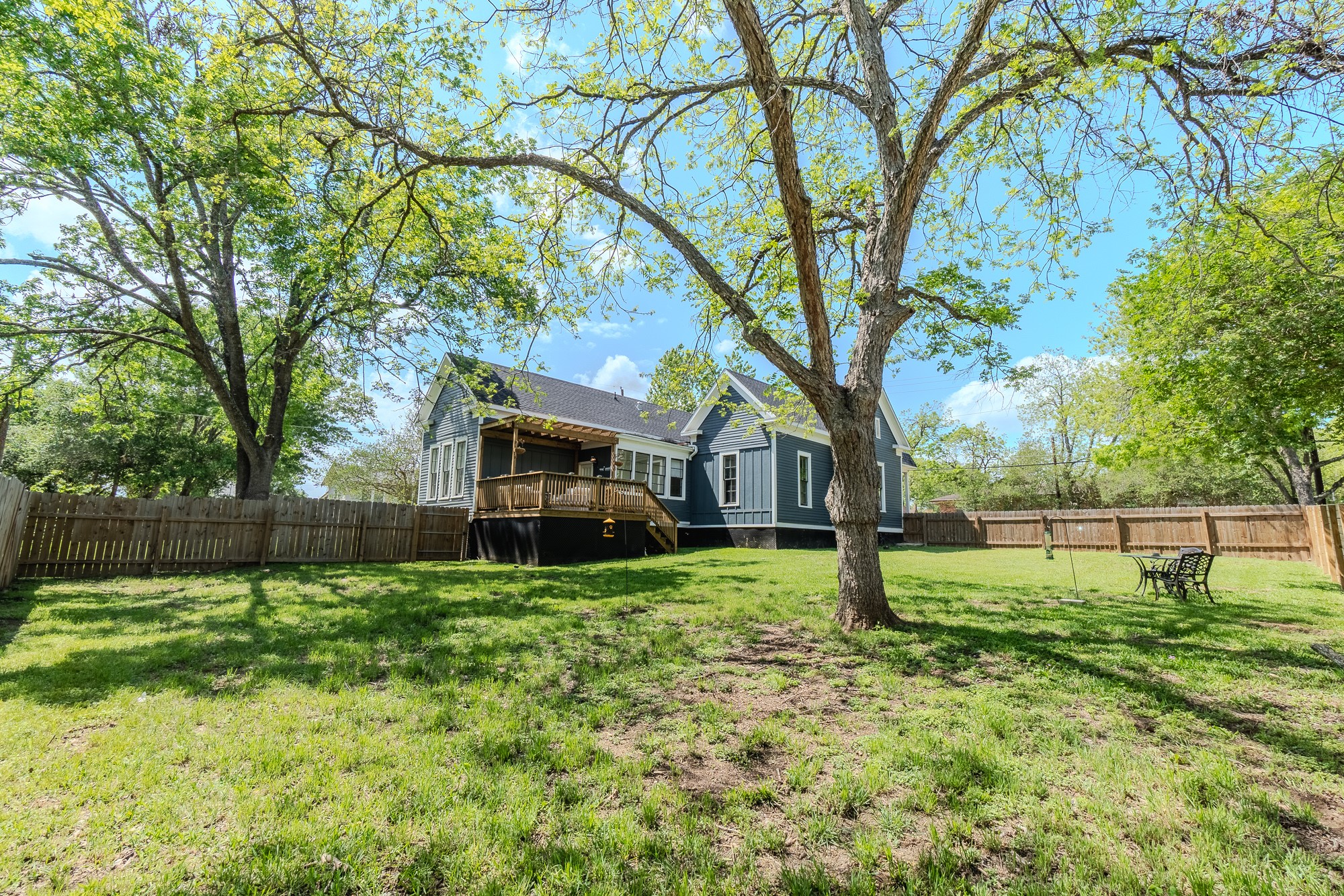 705 West 5th Street Brenham, TX 77833 - Photo 33 of 35 a view of a yard in front of house