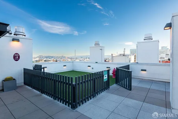 $20,000,000 | 973 Market Street, San Francisco, CA 94103