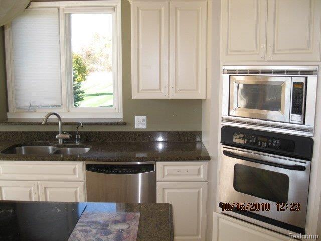 69485 Meadowbrook Lane Romeo, MI 48065 - Photo 15 of 25 IMG_0250