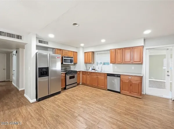 $2,075 | 1366 West 15th Street, Tempe, AZ 85281