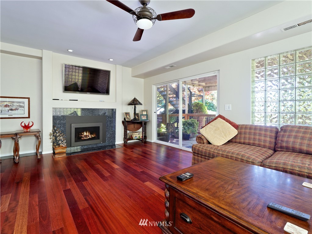 960 Edmonds Street Edmonds, WA 98020 - Photo 28 of 35