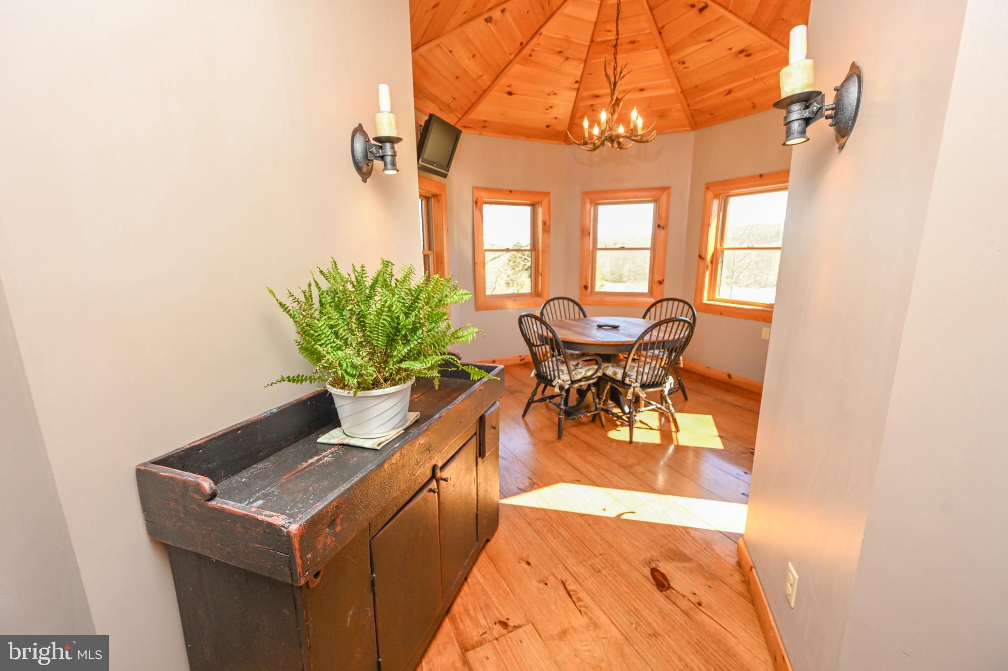 3889 Friendsville Road Friendsville, MD 21531 - Photo 34 of 87 Gallery Image 34