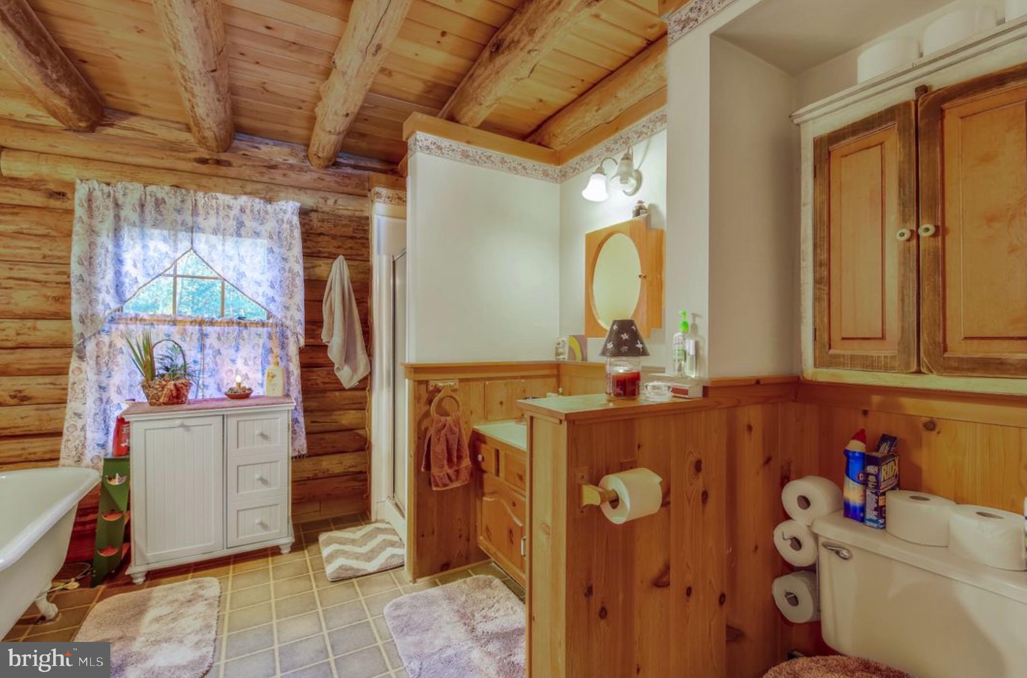 32438 Downing Road Delmar, MD 21875 - Photo 23 of 41 Bathroom 1