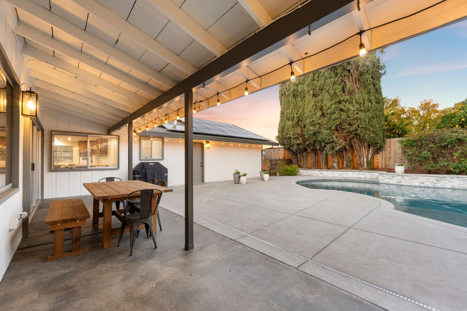 2965 Marco Way Carmichael, CA 95608 - Photo 32 of 45