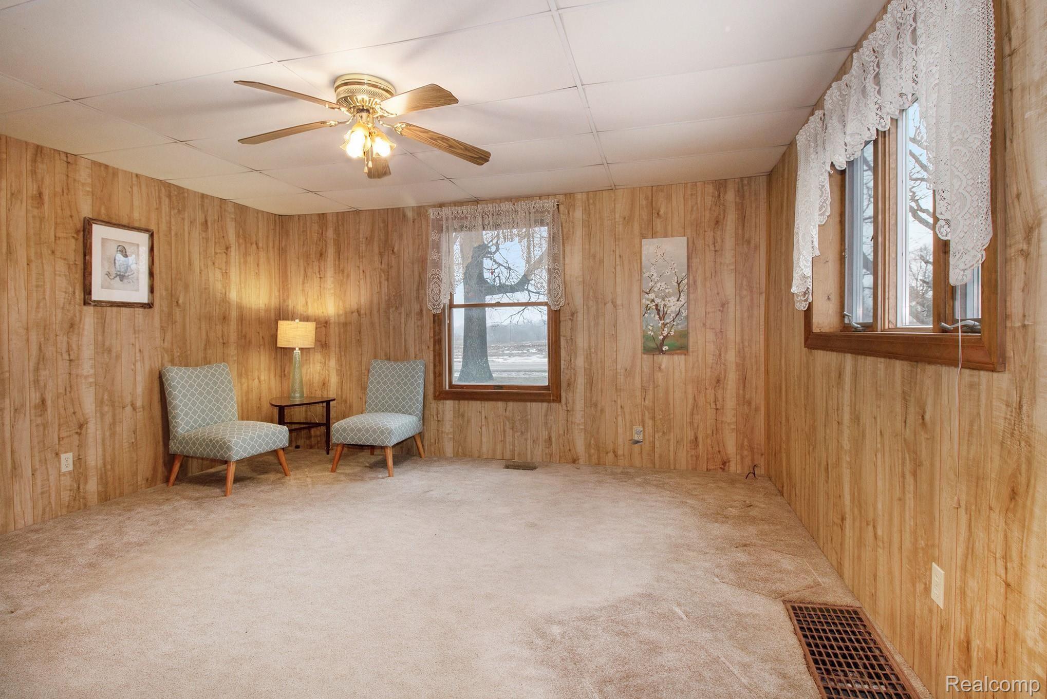 9345 Vernon Road Bancroft, MI 48414 - Photo 8 of 23 living room/dining room