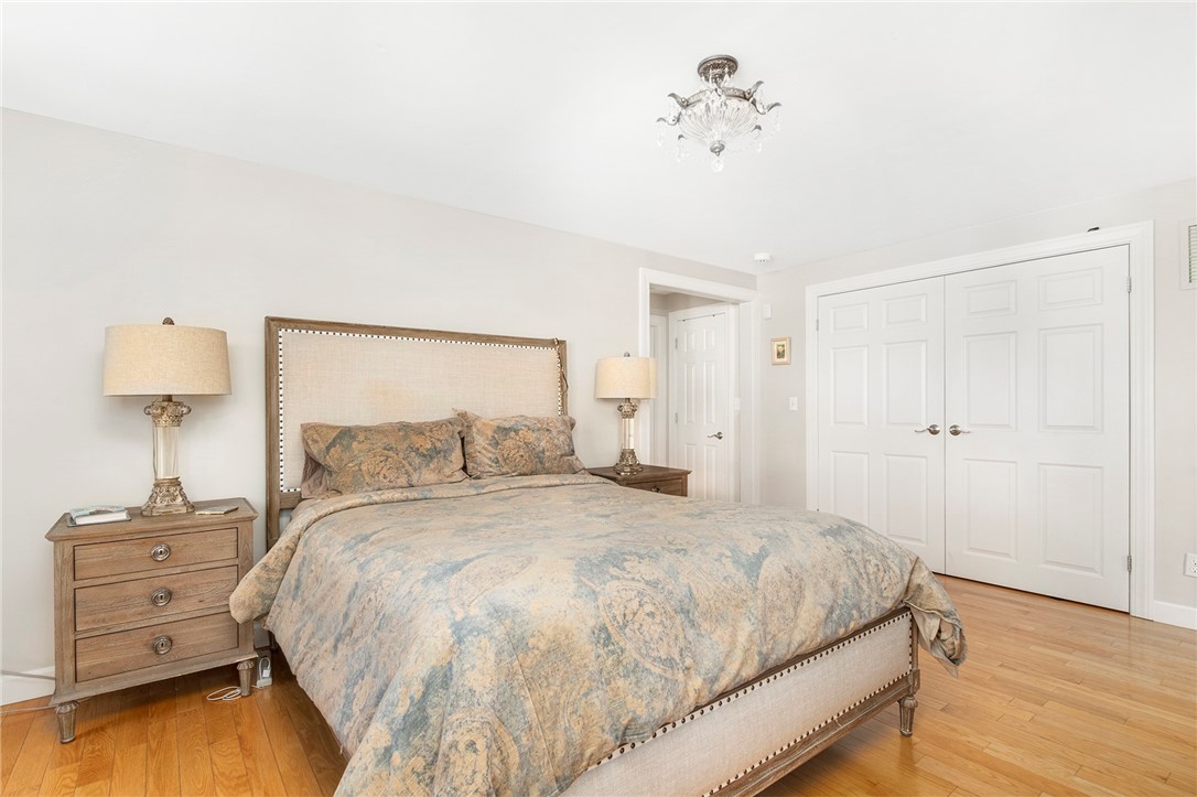 101 Glen Ridge Road Cranston, RI 02920 - Photo 23 of 40