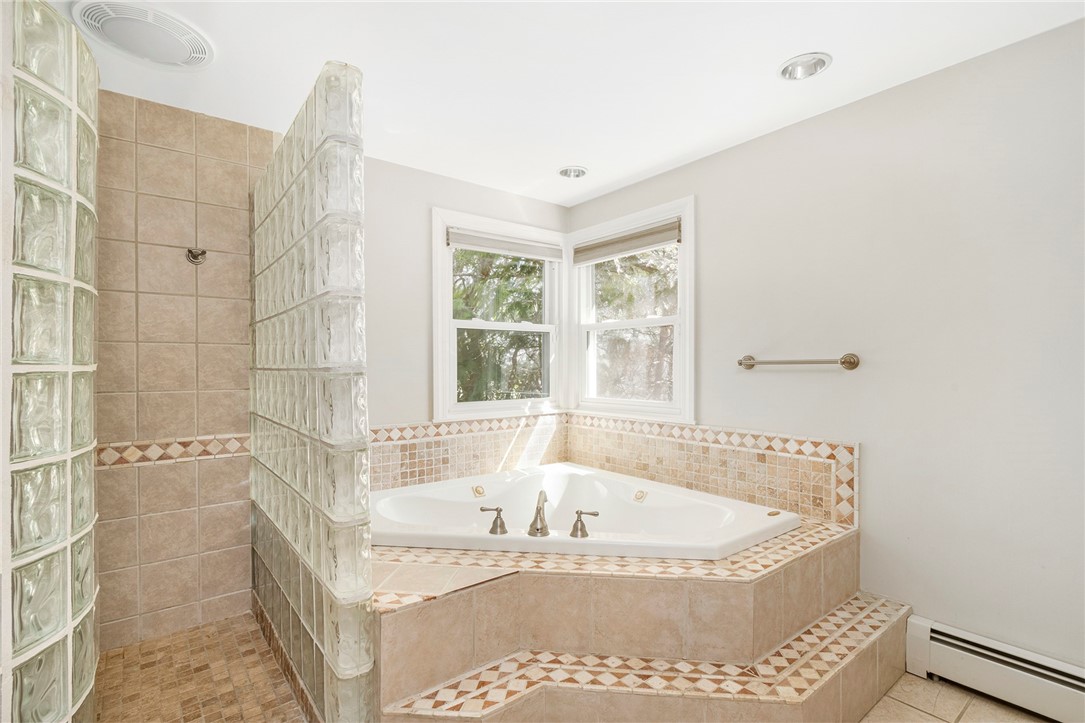 101 Glen Ridge Road Cranston, RI 02920 - Photo 25 of 40